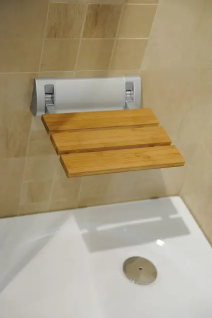 Aqualine - Showers - Lehajtható zuhanyülőke - AE236 – 4. kép